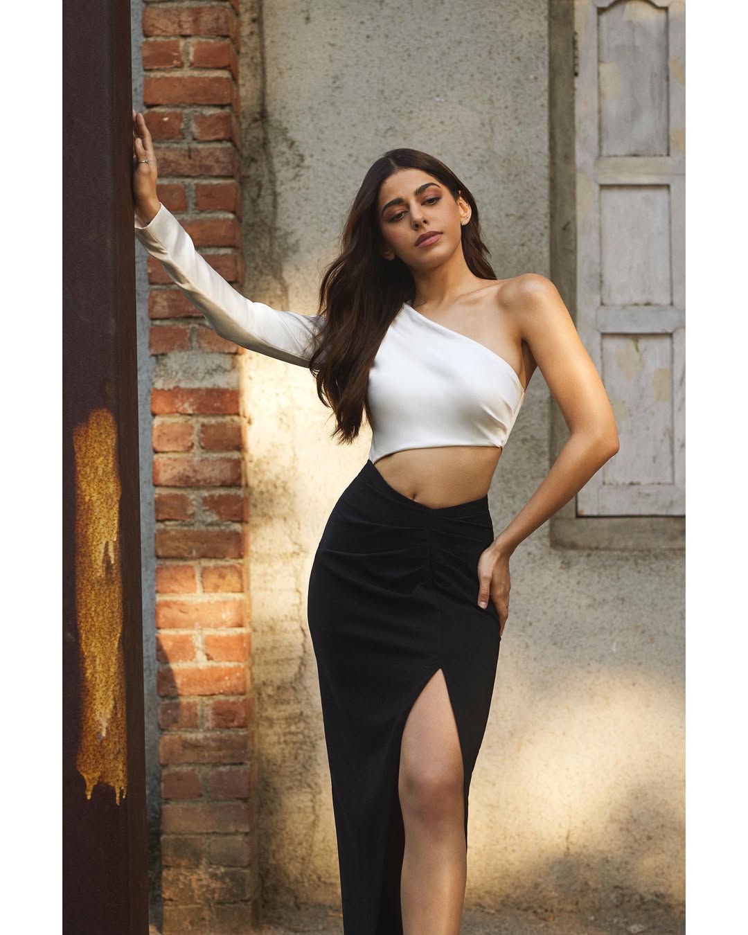Alaya Gown