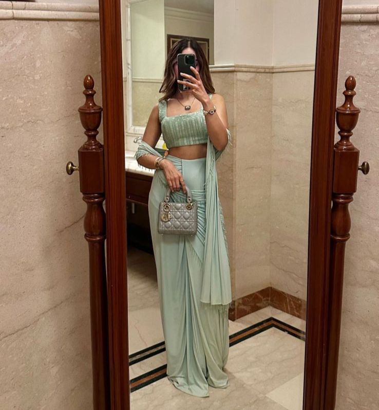 Ayat Saree