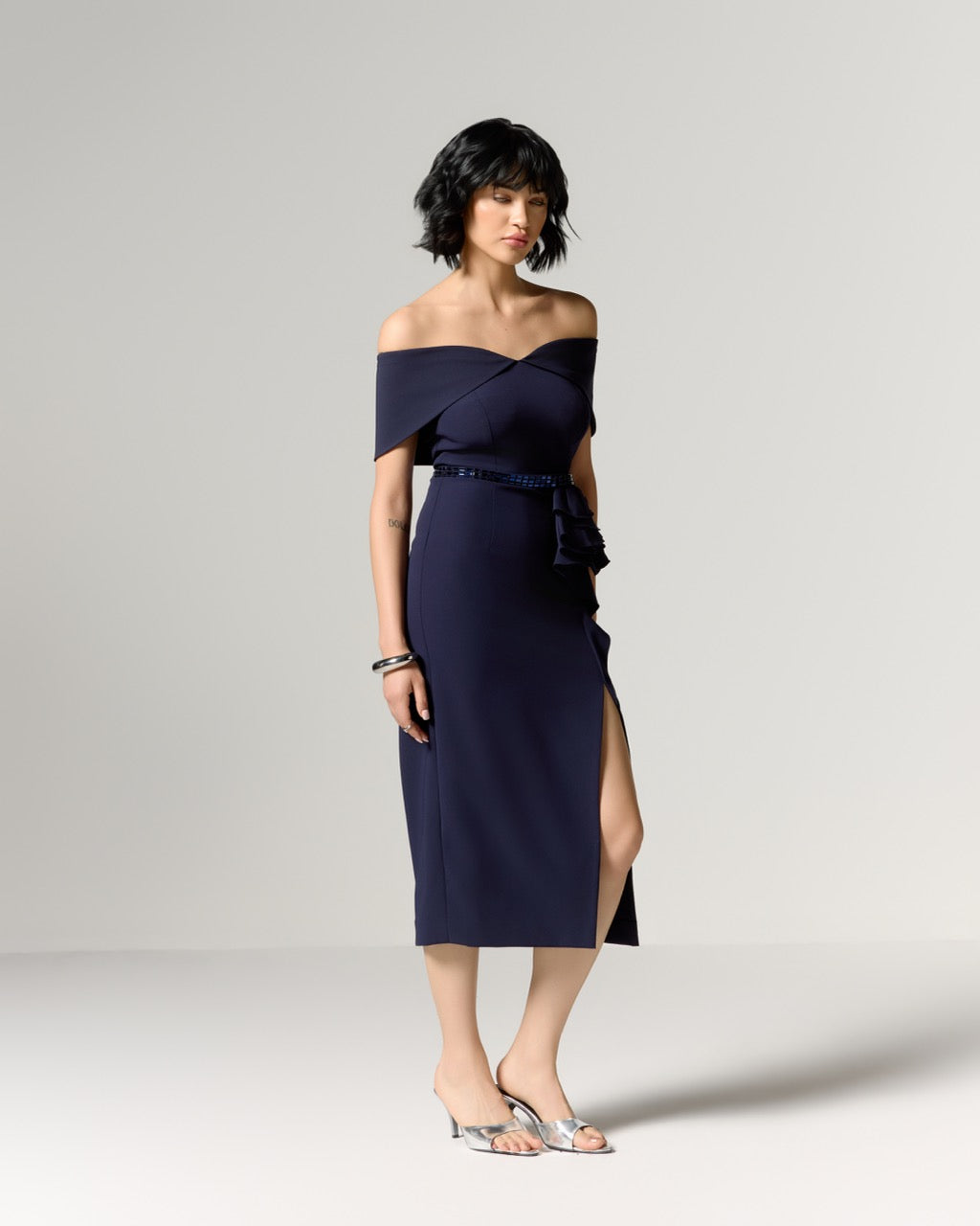 Veyra Dress