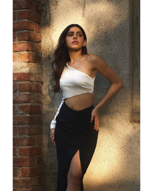 Alaya Gown